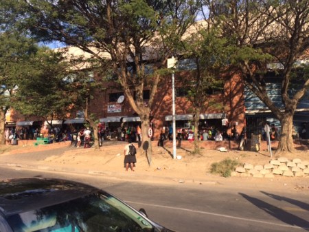 Tänavakaubandus Midrandis